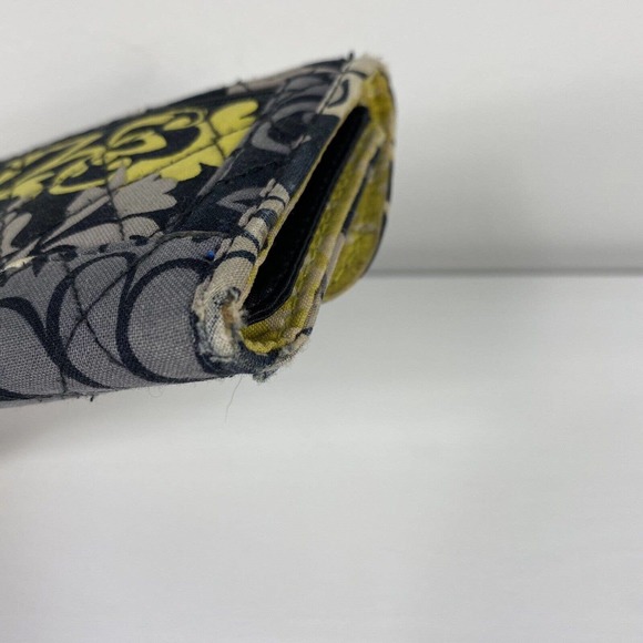 EUC Vera Bradley Baroque Trifold Euro Compact Paisley Wallet For Crafts/Repairs - Picture 4 of 11